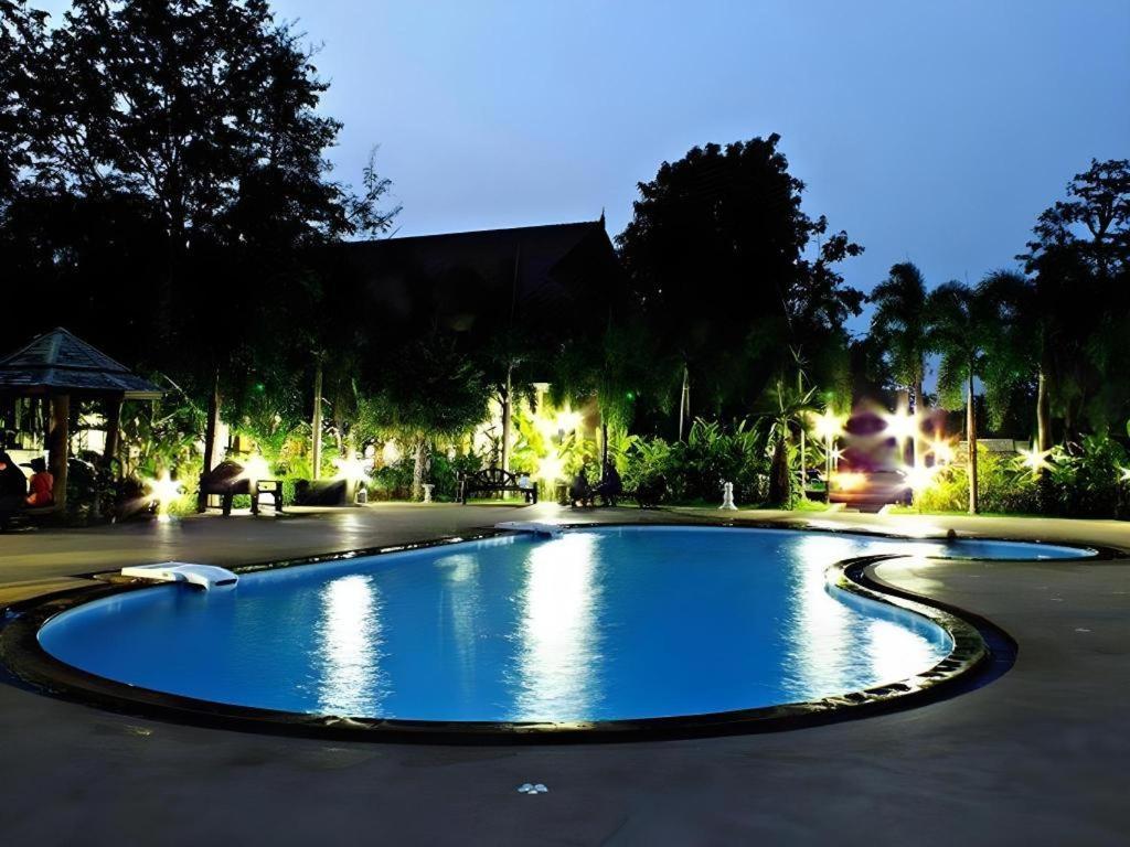 Siam River Resort Чайяпхум Экстерьер фото